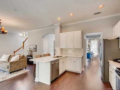 7807 Chaddsley Dr Huntersville, NC 28078