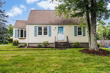 10 Intervale Rd Boylston, MA 01505