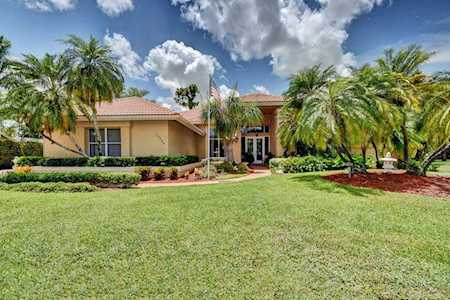 15530 Woodmar Court Wellington, FL 33414