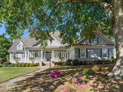 8560 Lake Forrest Dr Douglasville, GA 30134