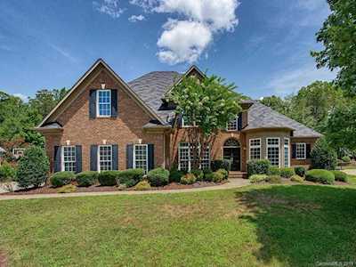 4023 Camrose Crossing Ln Matthews, NC 28104