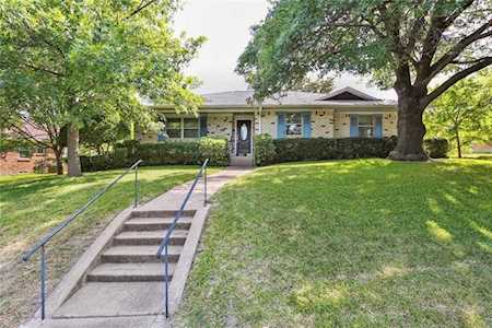 2322 Saint Francis Avenue Dallas, TX 75228