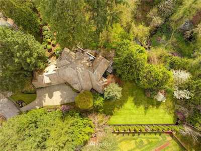 19452 NE 143rd Place Woodinville, WA 98077