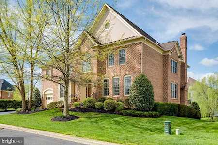 15525 Tuxedo Ln Gainesville, VA 20155