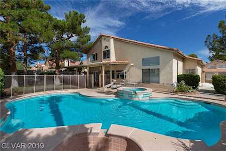 9901 Barrier Reef Dr Las Vegas, NV 89117