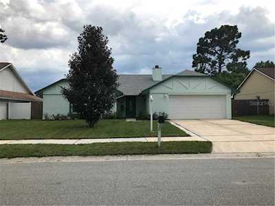 1029 Beckstrom Drive Oviedo, FL 32765