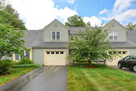 612 Ridgefield Cir #B Clinton, MA 01510