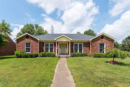 521 Grand Vista Pl Louisville, KY 40243
