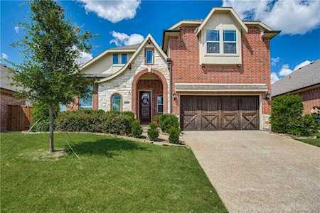 2525 Saddleridge Drive Plano, TX 75074