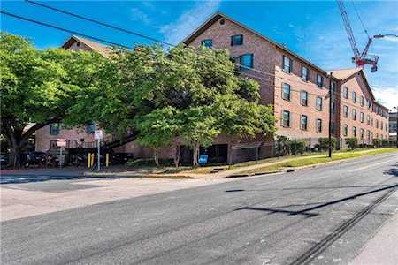 2401 Leon St #301 Austin, TX 78705