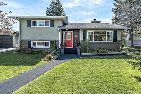 170 Haysboro Crescent SW Calgary, AB T2V 3G3
