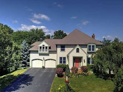 45 Weyland Cir North Andover, MA 01845