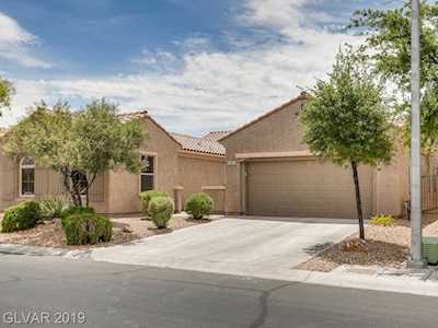 5695 Criollo Dr Las Vegas, NV 89122