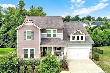 16726 Silversword Dr Charlotte, NC 28213
