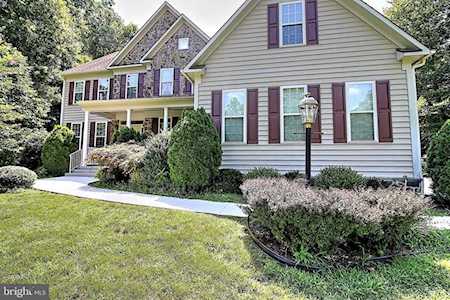 8013 Pinnacle Ridge Dr Manassas, VA 20112