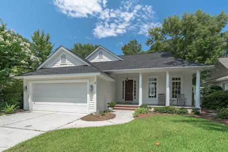 8305 Vintage Club Circle Wilmington, NC 28411