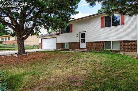5365 Del Paz Drive Colorado Springs, CO 80918