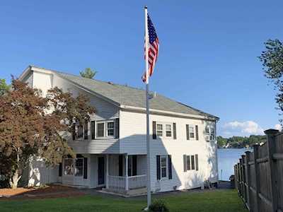27 Mascuppic Trail Tyngsborough, MA 01879