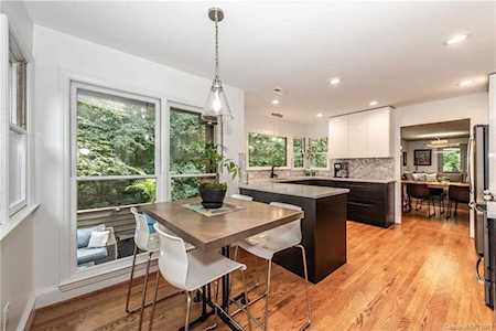 7411 Newmans Ln Charlotte, NC 28270