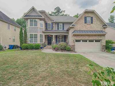2712 Amery Lane Raleigh, NC 27616