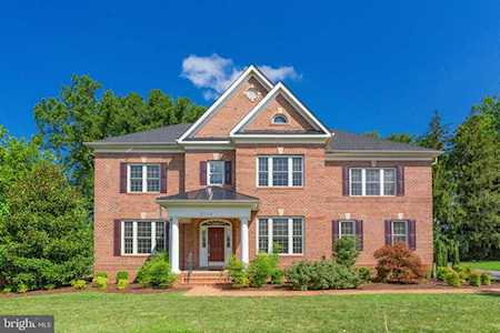 2730 Chain Bridge Rd Vienna, VA 22181