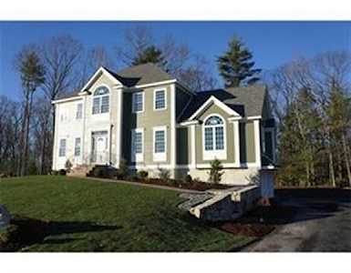 22 Demitri Circle Dracut, MA 01826