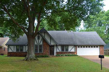 1885 Alder Branch Ln Germantown, TN 38139