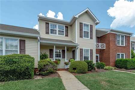 10927 Winterbourne Ct Charlotte, NC 28277