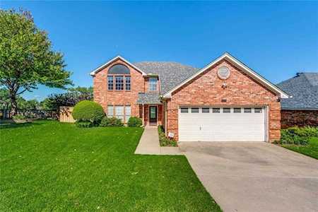 5230 Brettenmeadow Drive Grapevine, TX 76051