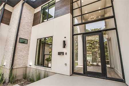 1615 Junior Drive Dallas, TX 75208