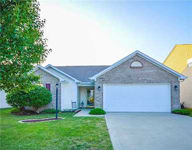 11096 Cool Winds Way Fishers, IN 46037