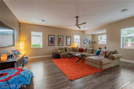 7182 Mithril Ave Las Vegas, NV 89178