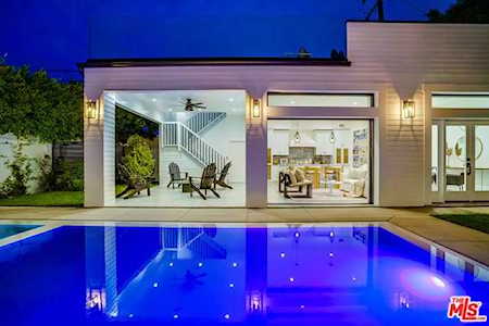 1524 N Sierra Bonita Avenue Los Angeles, CA 90046