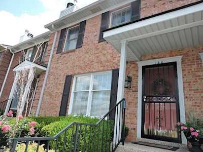 146 Gardiner Lake Rd Louisville, KY 40205