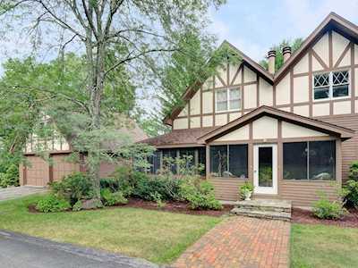 76 Bancroft St #B2 Auburn, MA 01501