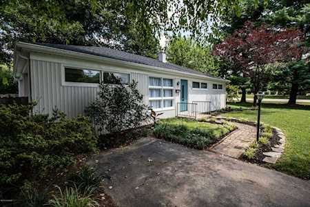 1203 Gallant Fox Run Rd Louisville, KY 40242