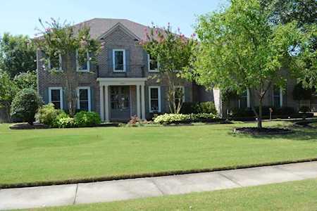 9841 Garden Pl Collierville, TN 38139