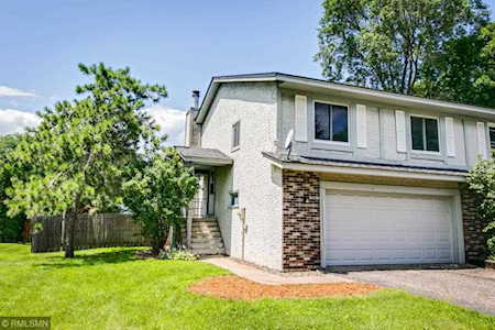 10632 Johnson Circle Bloomington, MN 55437