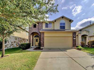 2220 Nestlewood Dr Austin, TX 78754
