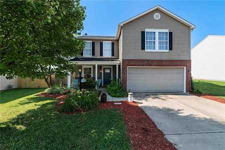 215 Creekview Drive Danville, IN 46122