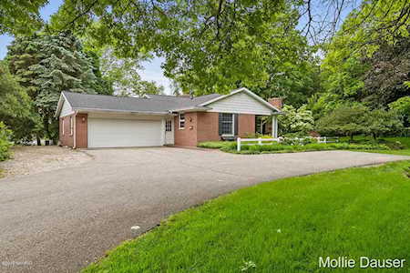 5900 SE Cascade Rd Grand Rapids, MI 49546
