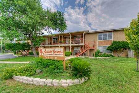2450 Ashdale Dr #C120 Austin, TX 78757