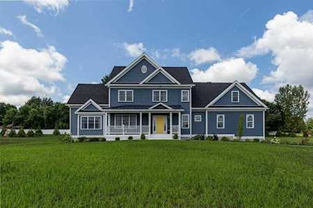 20 Summit Pointe (Lot 12) Holliston, MA 01746