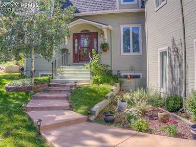 1075 Pleasant View Lane Colorado Springs, CO 80921