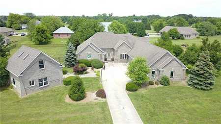 6516 E Laural Ridge Lane Mooresville, IN 46158