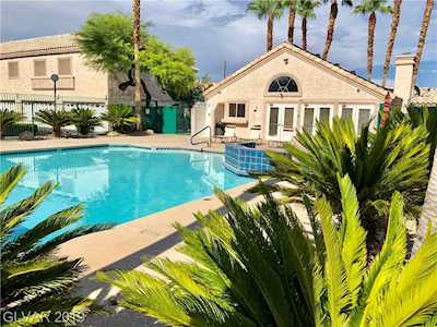 6909 Squaw Mountain Dr #202 Las Vegas, NV 89130