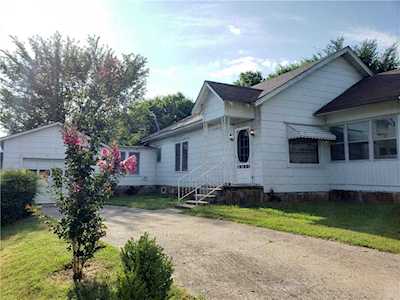 7 N Bass ST Greenwood, AR 72936