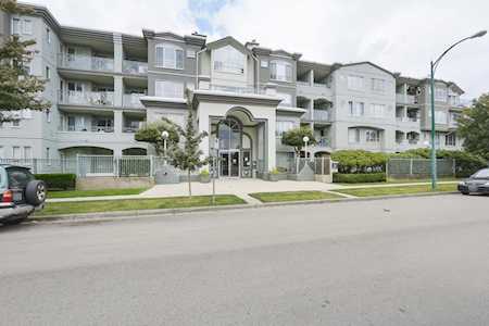 6475 Chester Street #405 Vancouver, BC V5W 4B7