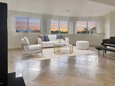 3800 E Lincoln Drive #42 Phoenix, AZ 85018