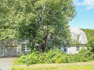 198 Lebanon Hill Rd Southbridge, MA 01550